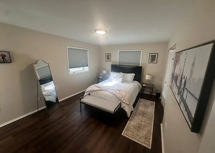 Сasa de vacaciones Great America Getaway Sleeps 12 Near Navy Base Gurnee