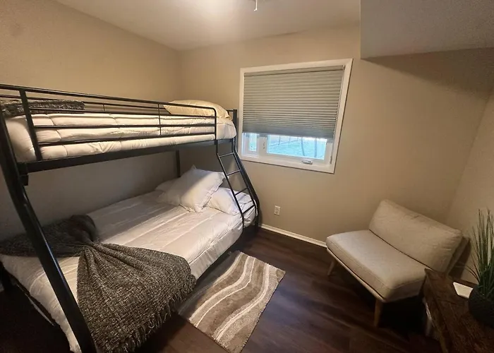 Сasa de vacaciones Great America Getaway Sleeps 12 Near Navy Base Gurnee