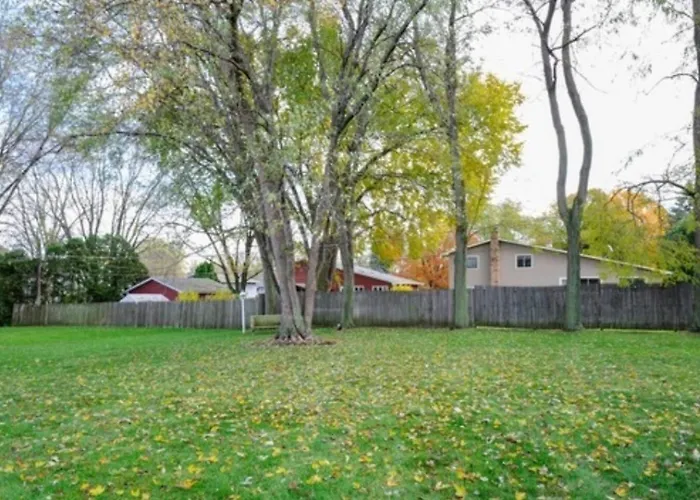 Great America Getaway Sleeps 12 Near Navy Base Сasa de vacaciones Gurnee